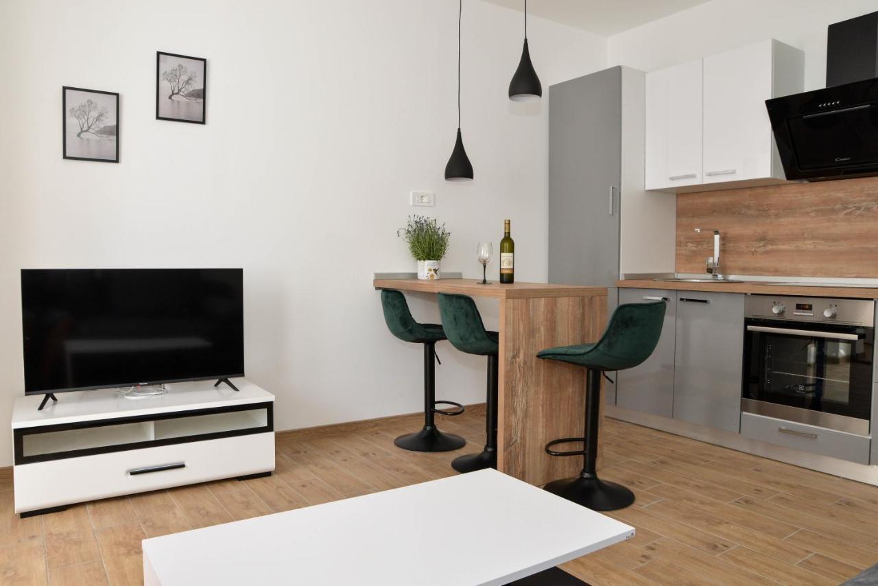 Appartement Nina 3 *