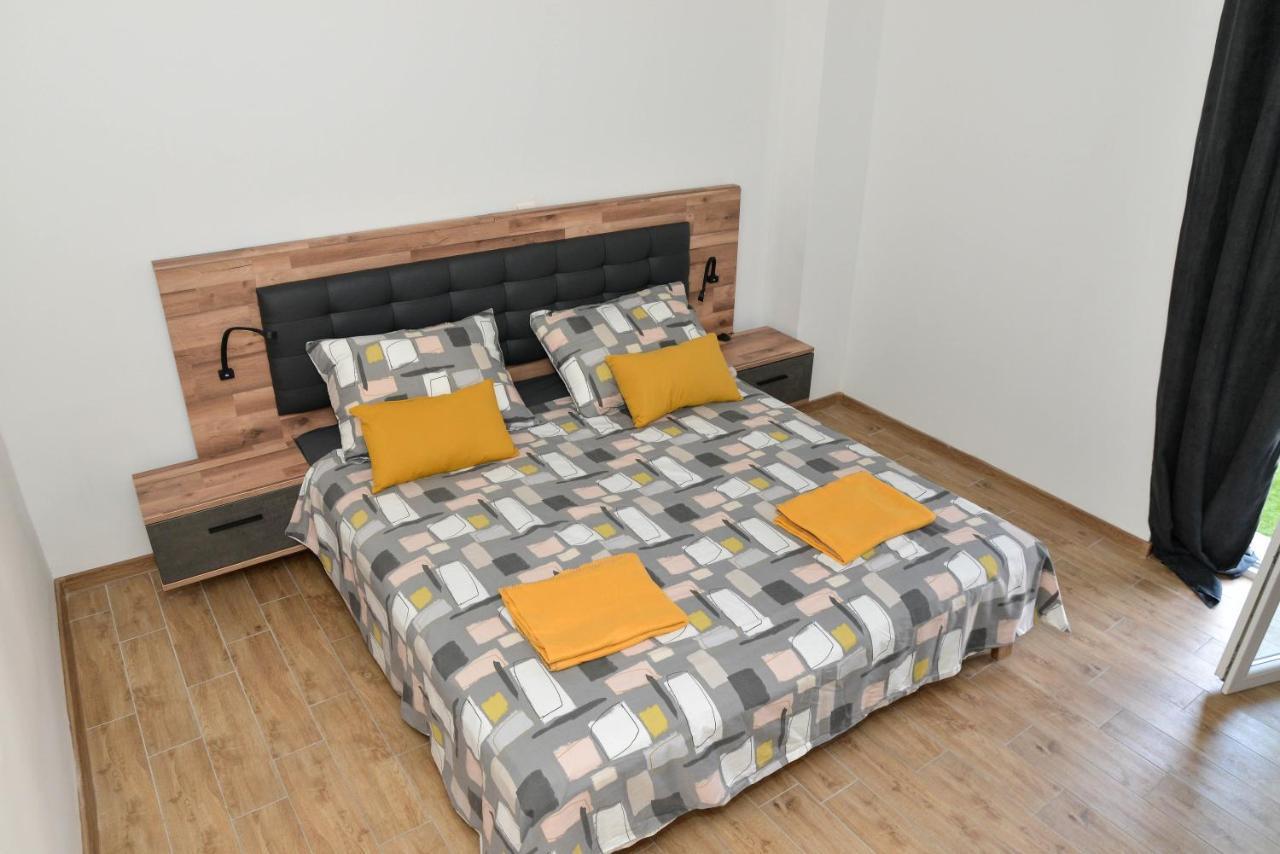 Nina 3 Appartement *
