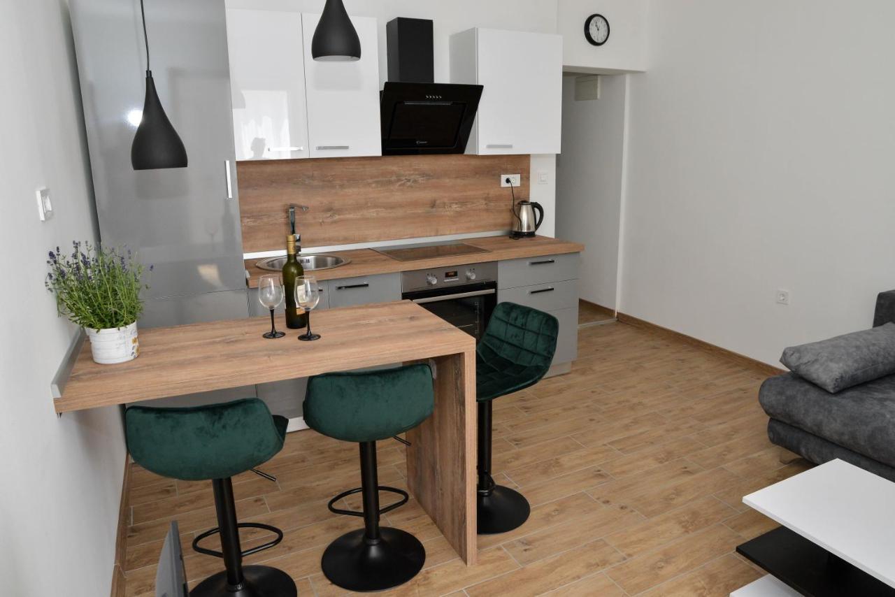 Appartement Nina 3 *
