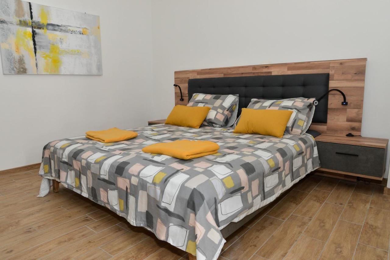 Nina 3 Apartman *